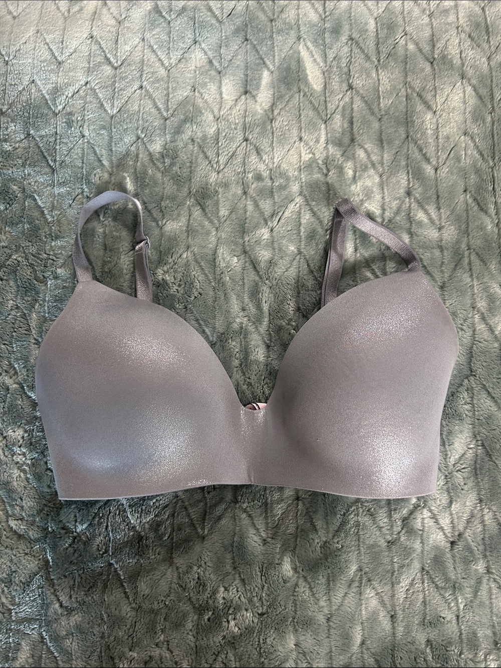 Victoria's Secret Shimmery Light Gray Wireless Seamless T-Shirt Bra